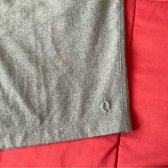 Hang Ten Shorts - Picture 2 of 5